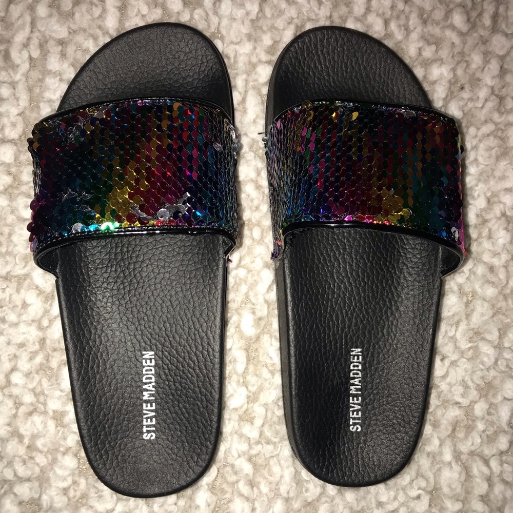 Steve Madden JFlip Sequin Sandals Size: 4 NW